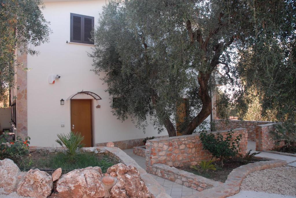 Zagare Residence Rodi Garganico Rum bild